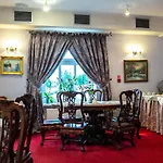 Hotel Rezydencja ホテル 3*