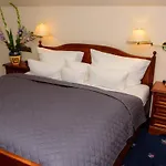 Hotel Rezydencja ホテル カルパッチ