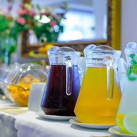 Hotel Rezydencja Hotel 3*