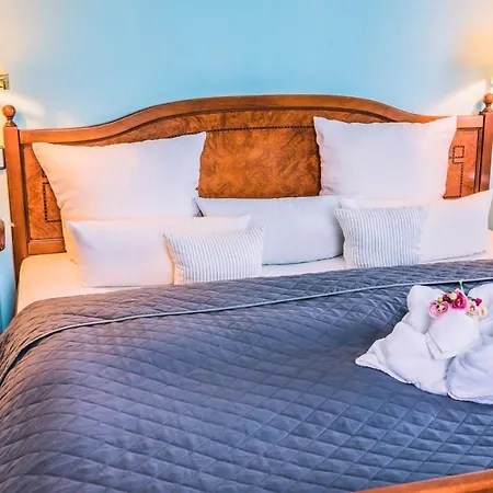 Hotel Rezydencja 3* קרפאז'