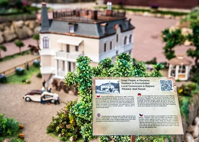 Hotel Rezydencja מלון קרפאז'